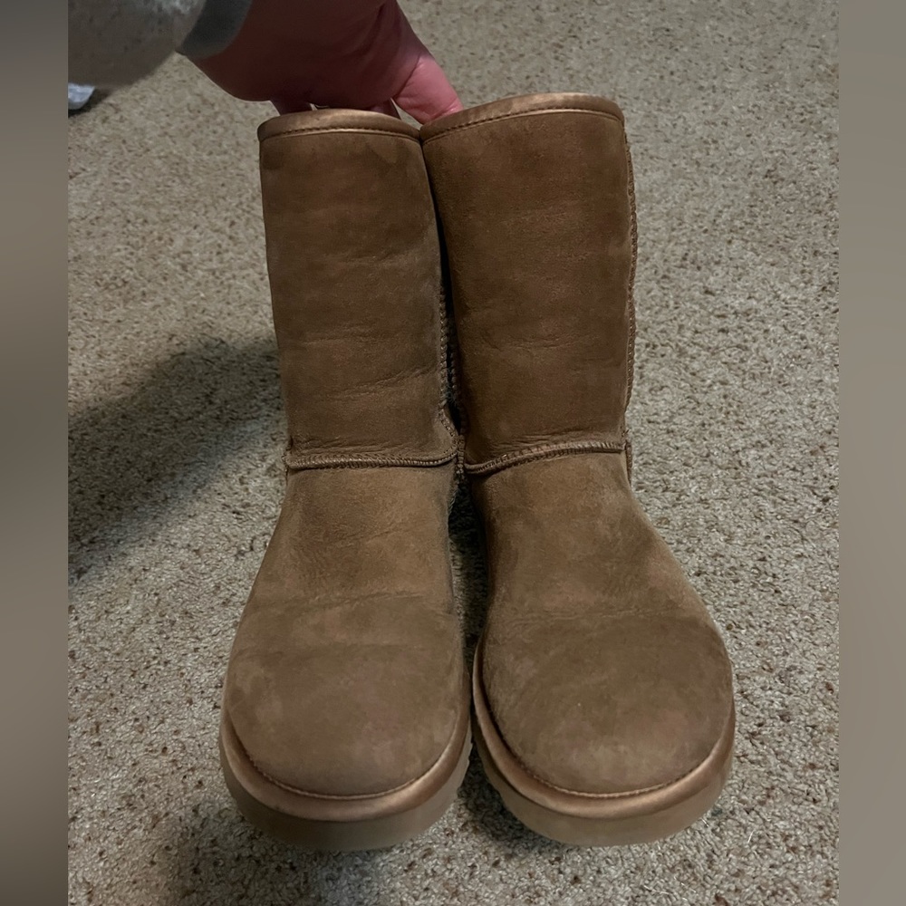 UGG Australia Womens Boots Classic Short Metallic Gold Chestnut size 8